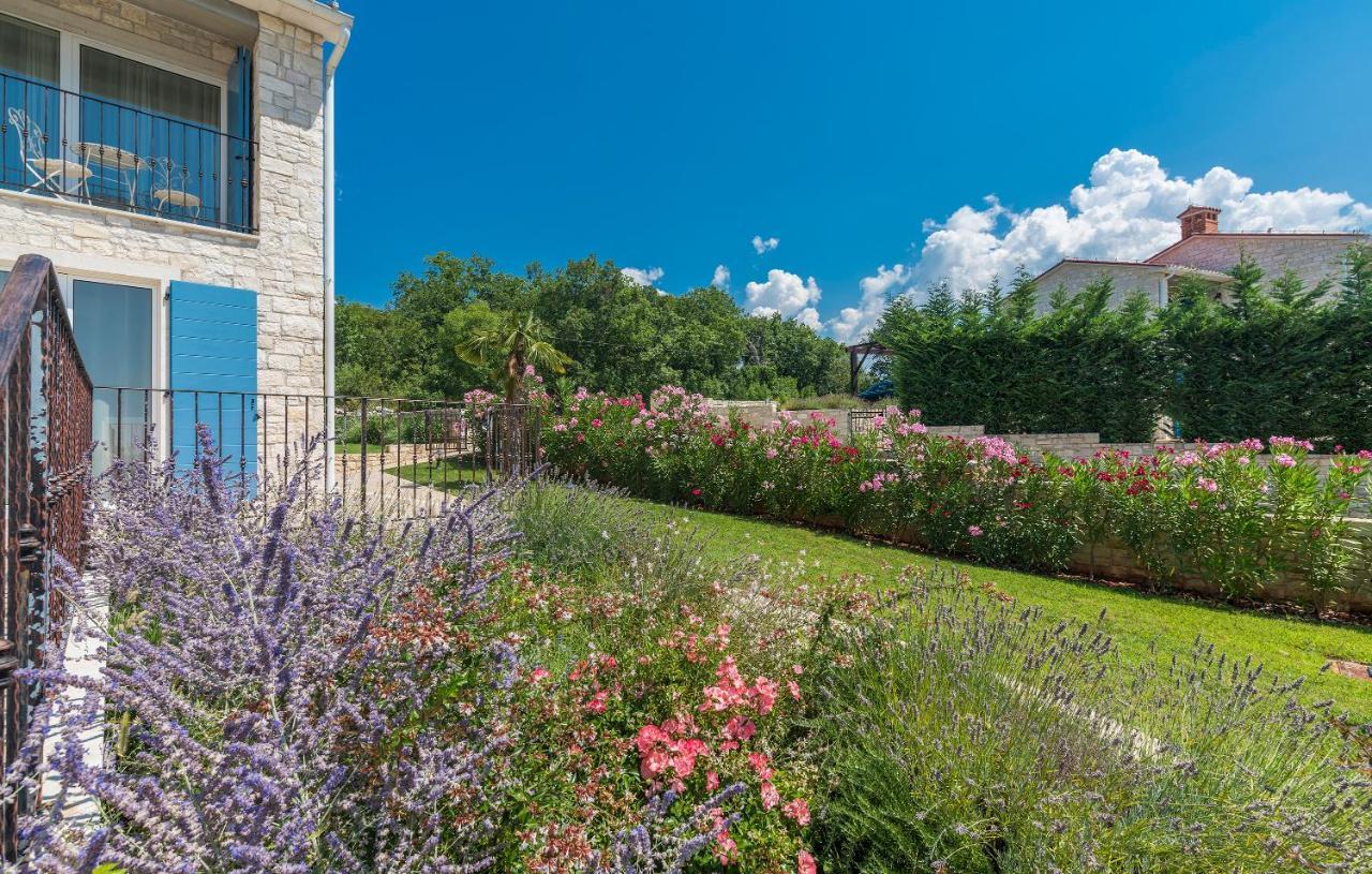 Villa Sterpazzi - Near Porec With Sea View, Private Jacuzzi, Sauna And Pool Višnjan Zewnętrze zdjęcie